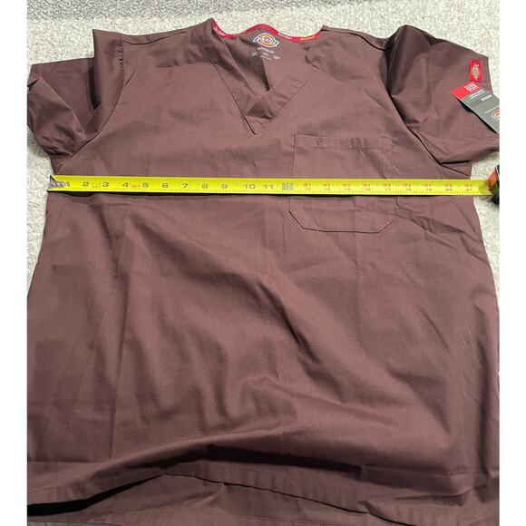 NWT Dickies Scrub Top Unisex Size Small EDS Signature V Neck Maroon ESP 83706 - Picture 3 of 10
